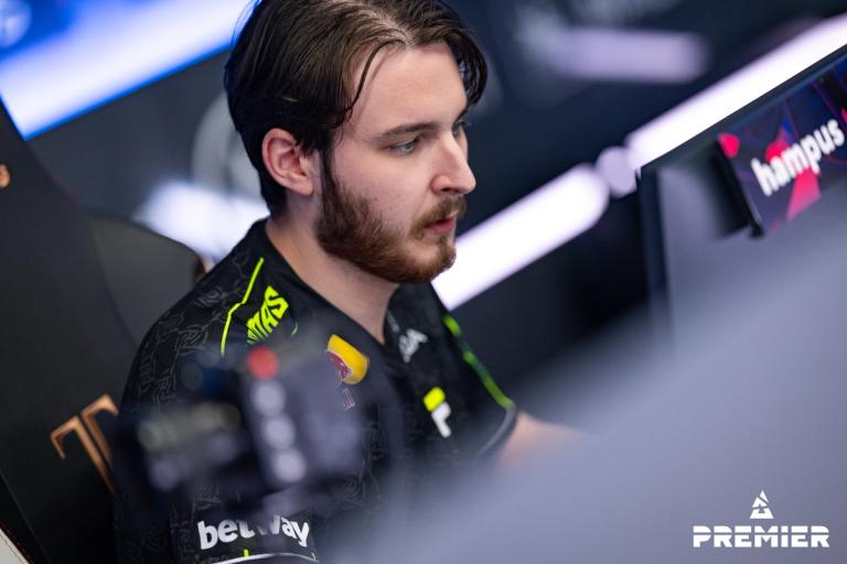 CS analyst and commentator Pimp tells his story in the new documentary series Away From Keyboard 