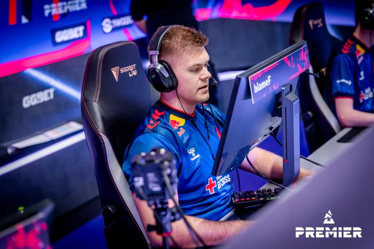 CS analyst and commentator Pimp tells his story in the new documentary series Away From Keyboard