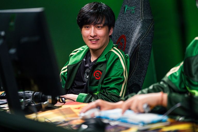 CS analyst and commentator Pimp tells his story in the new documentary series Away From Keyboard